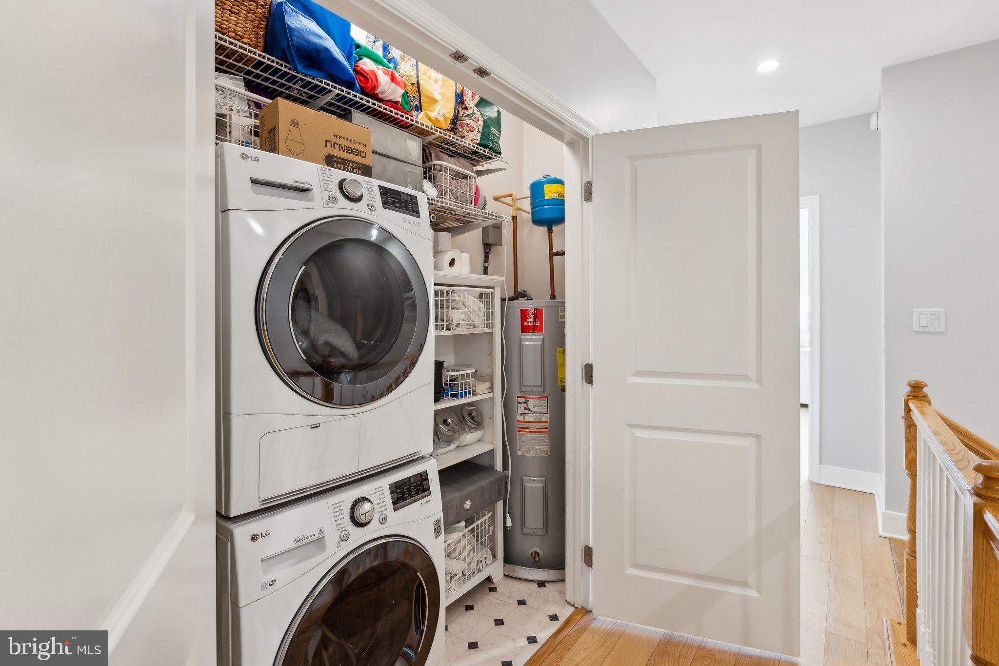 RHODES HILL SQUARE - Residential