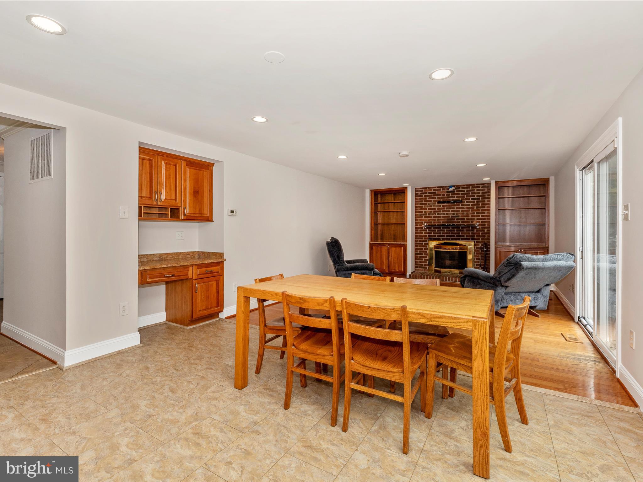 GERMANTOWN ESTATES - Residential