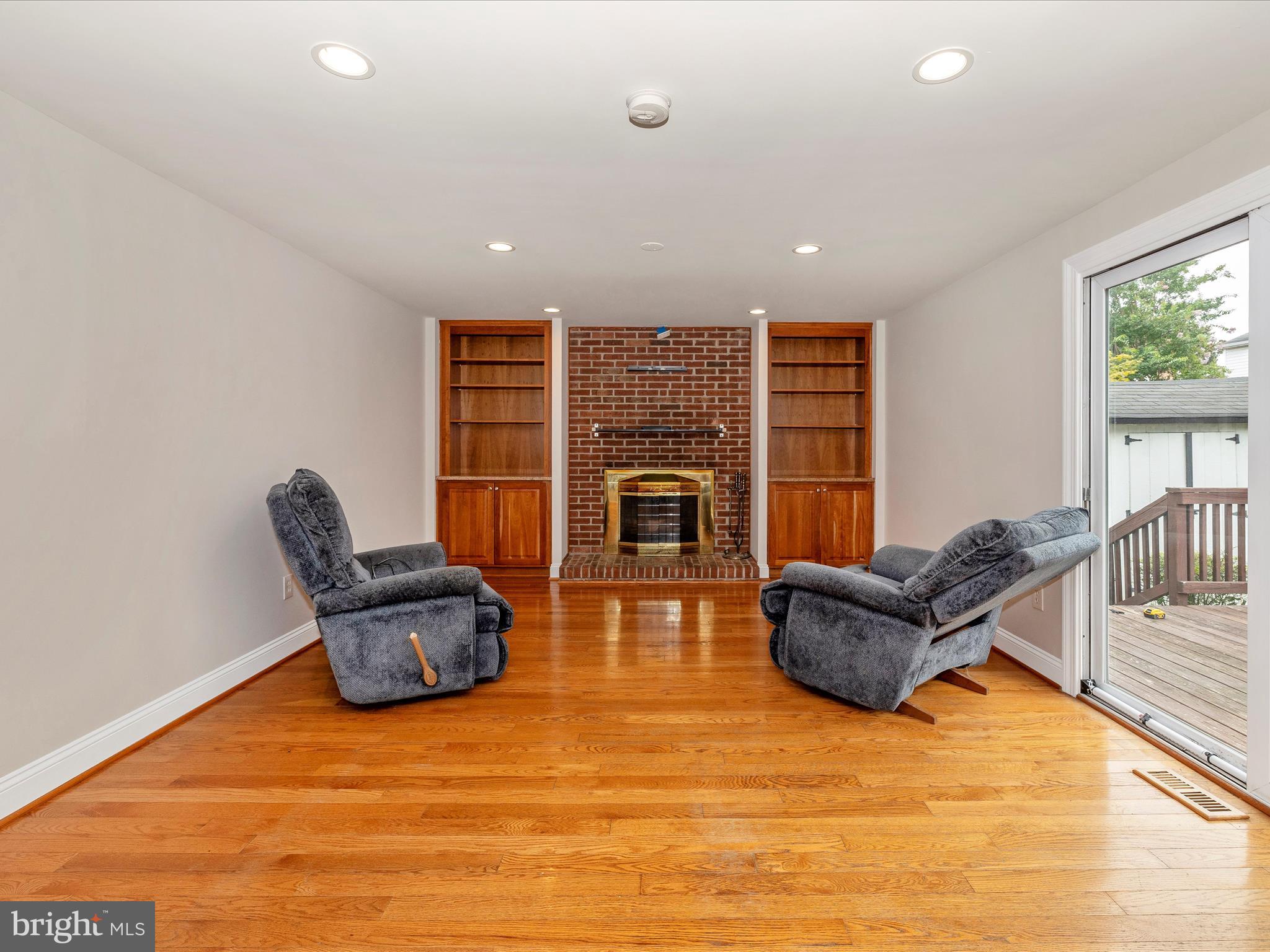 GERMANTOWN ESTATES - Residential