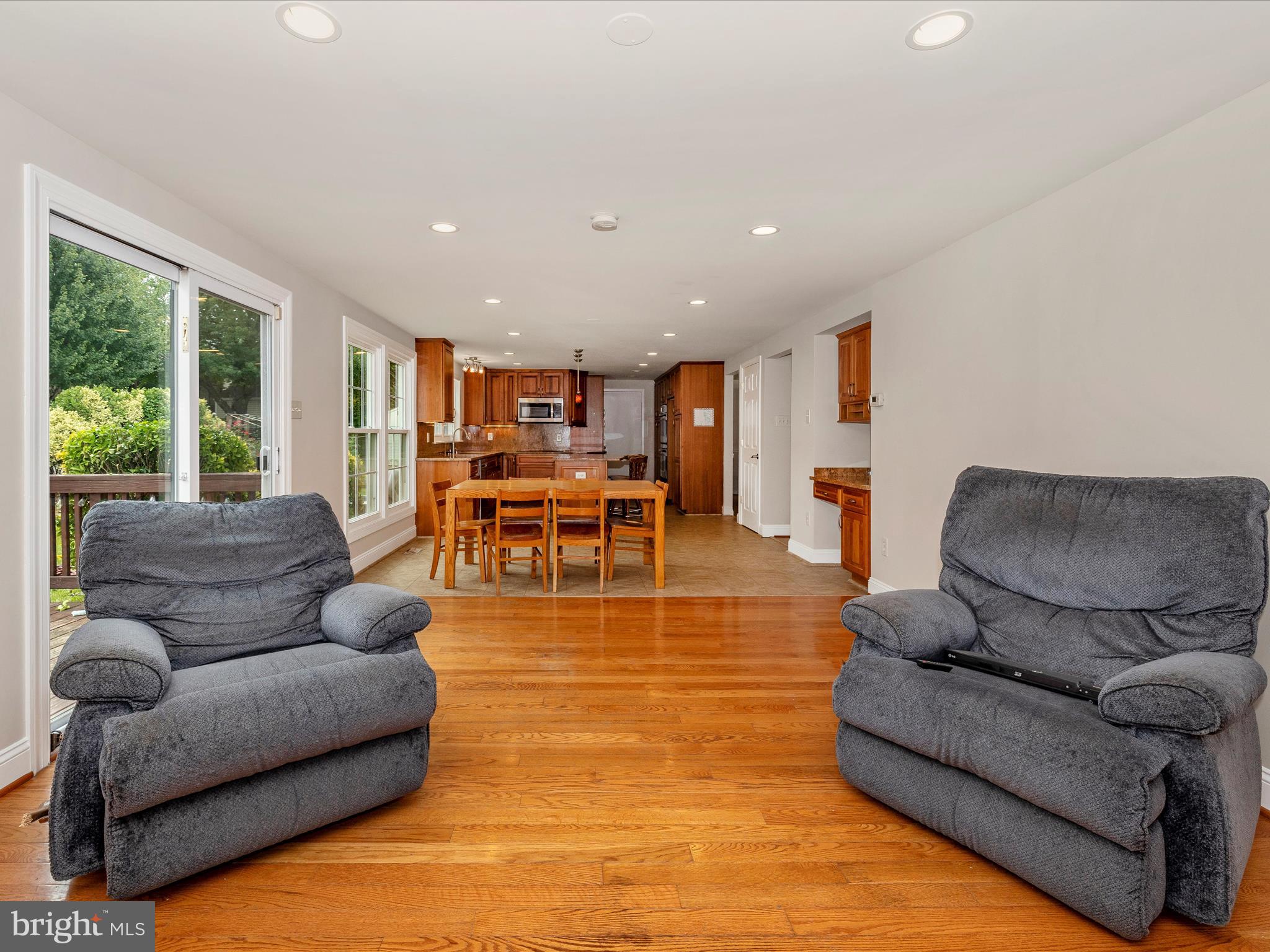 GERMANTOWN ESTATES - Residential