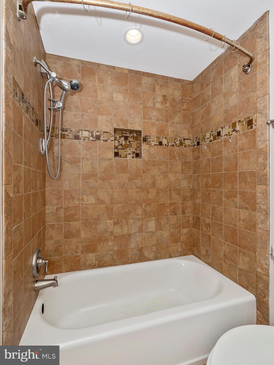 GERMANTOWN ESTATES - Residential