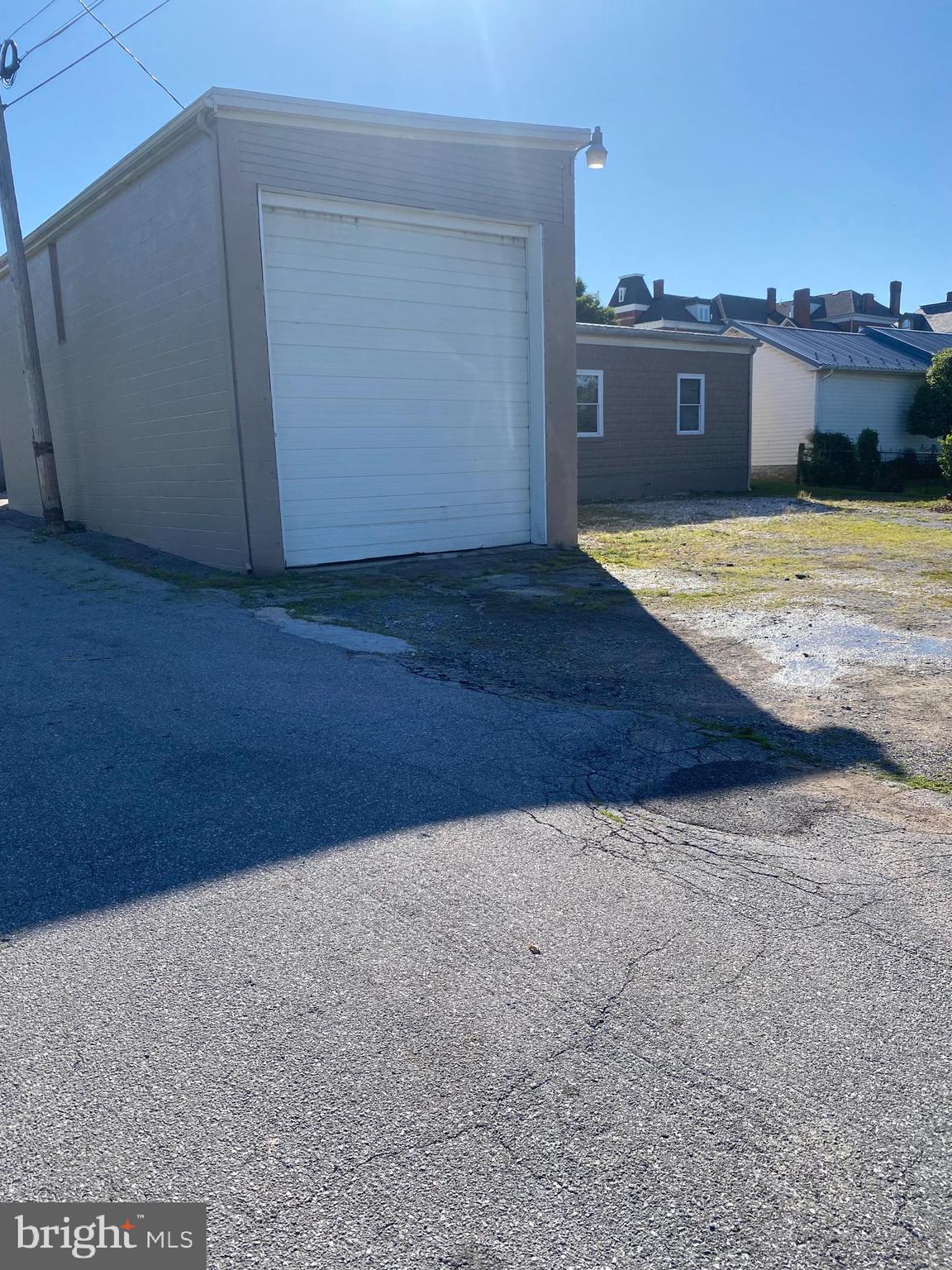 100 CHURCH RD