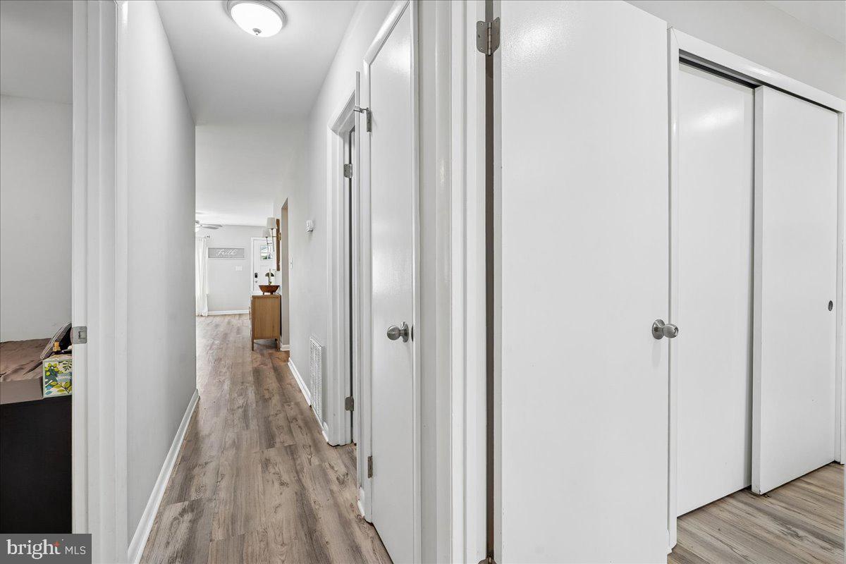 BROADVIEW ACRES - Residential