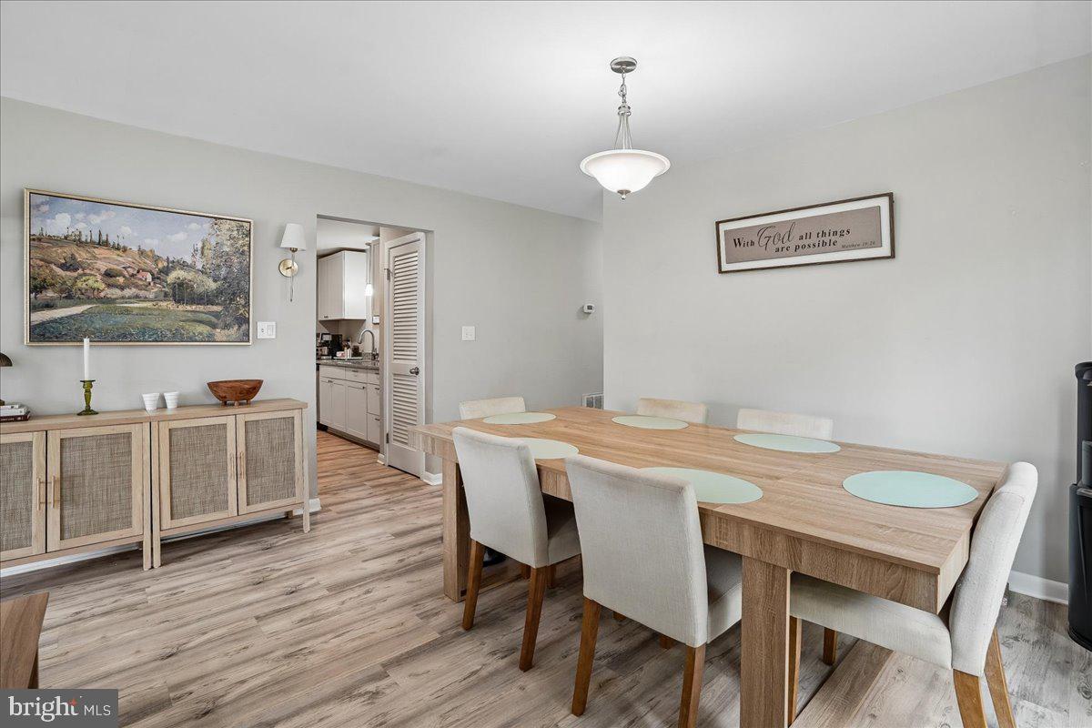 BROADVIEW ACRES - Residential