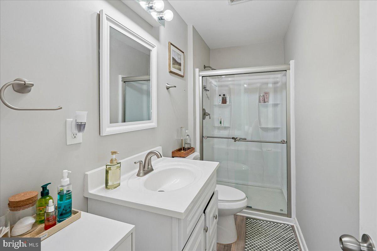 BROADVIEW ACRES - Residential