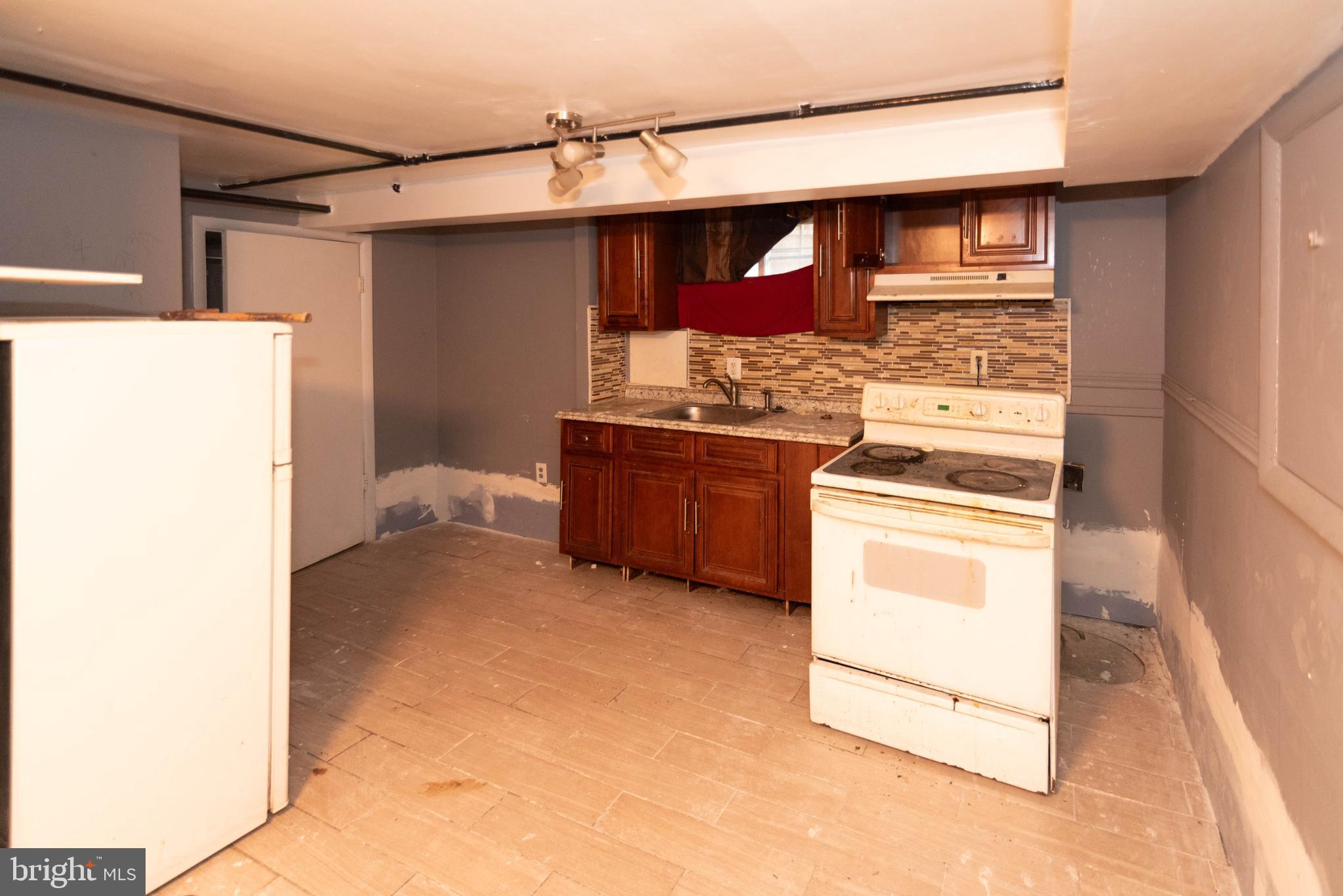 CAPITOL HEIGHTS - Residential