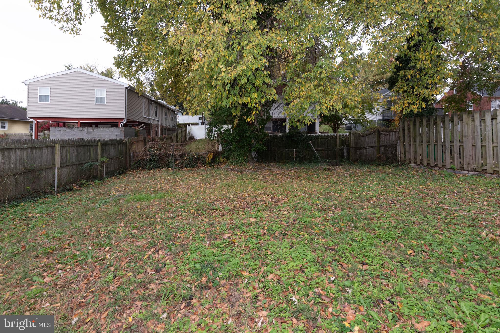 CAPITOL HEIGHTS - Residential