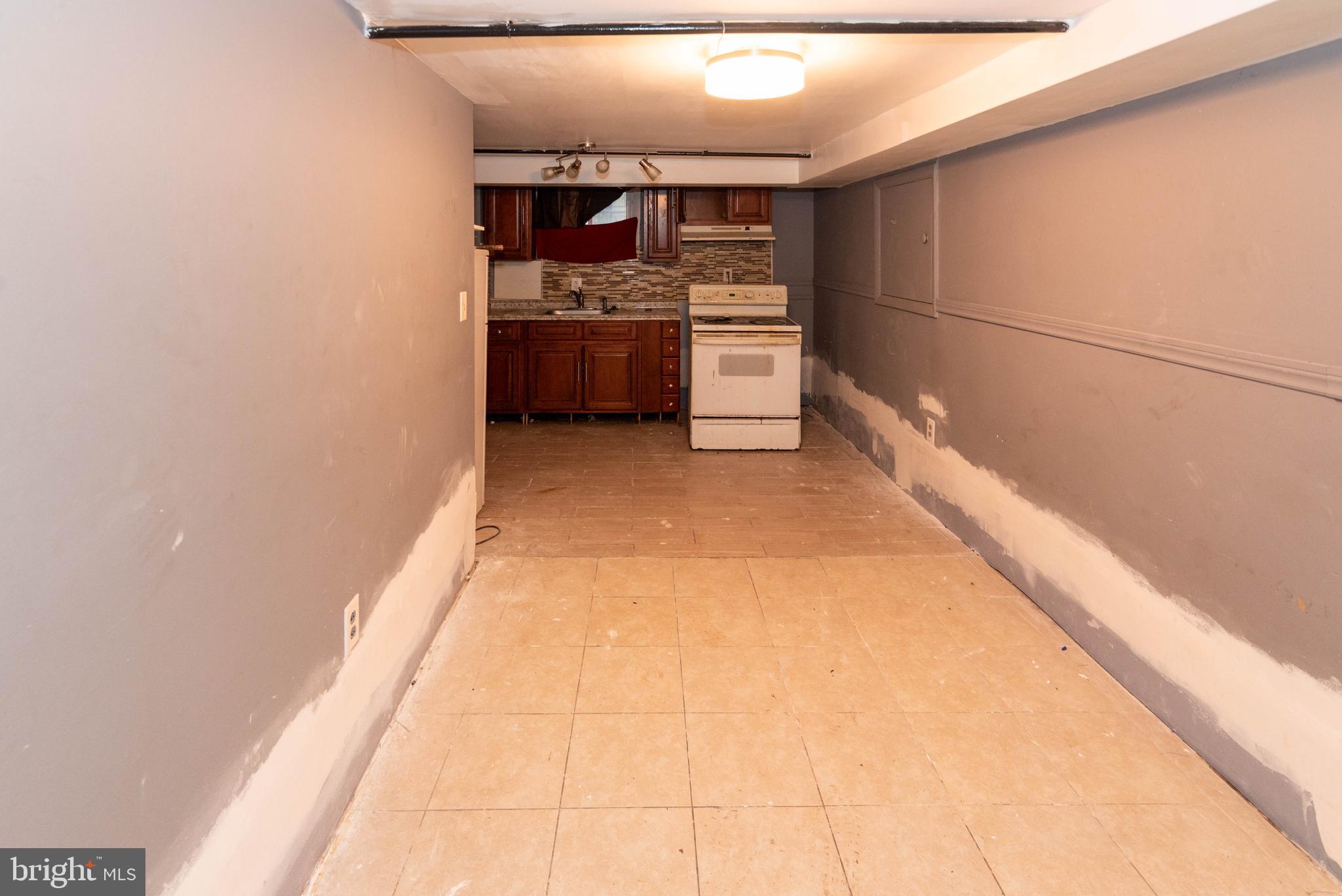 CAPITOL HEIGHTS - Residential