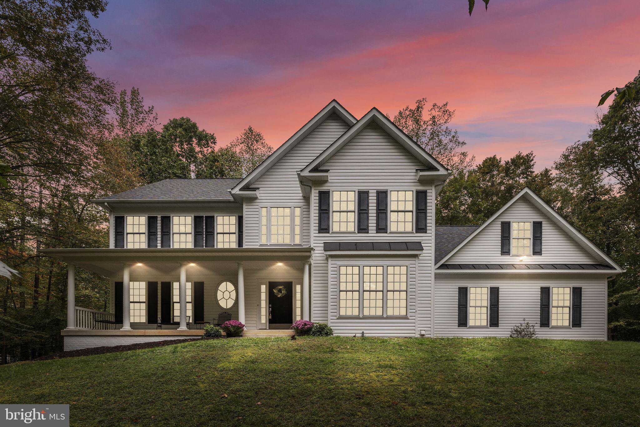 10704 WHISPERING WAY