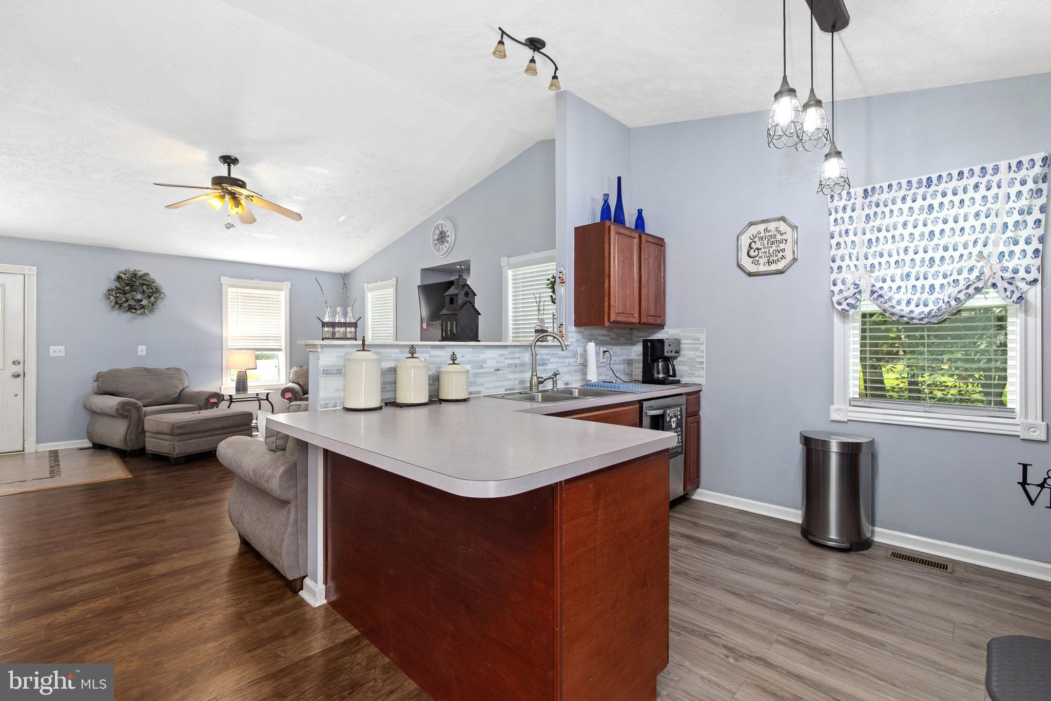 THACKERS TRACE - Residential