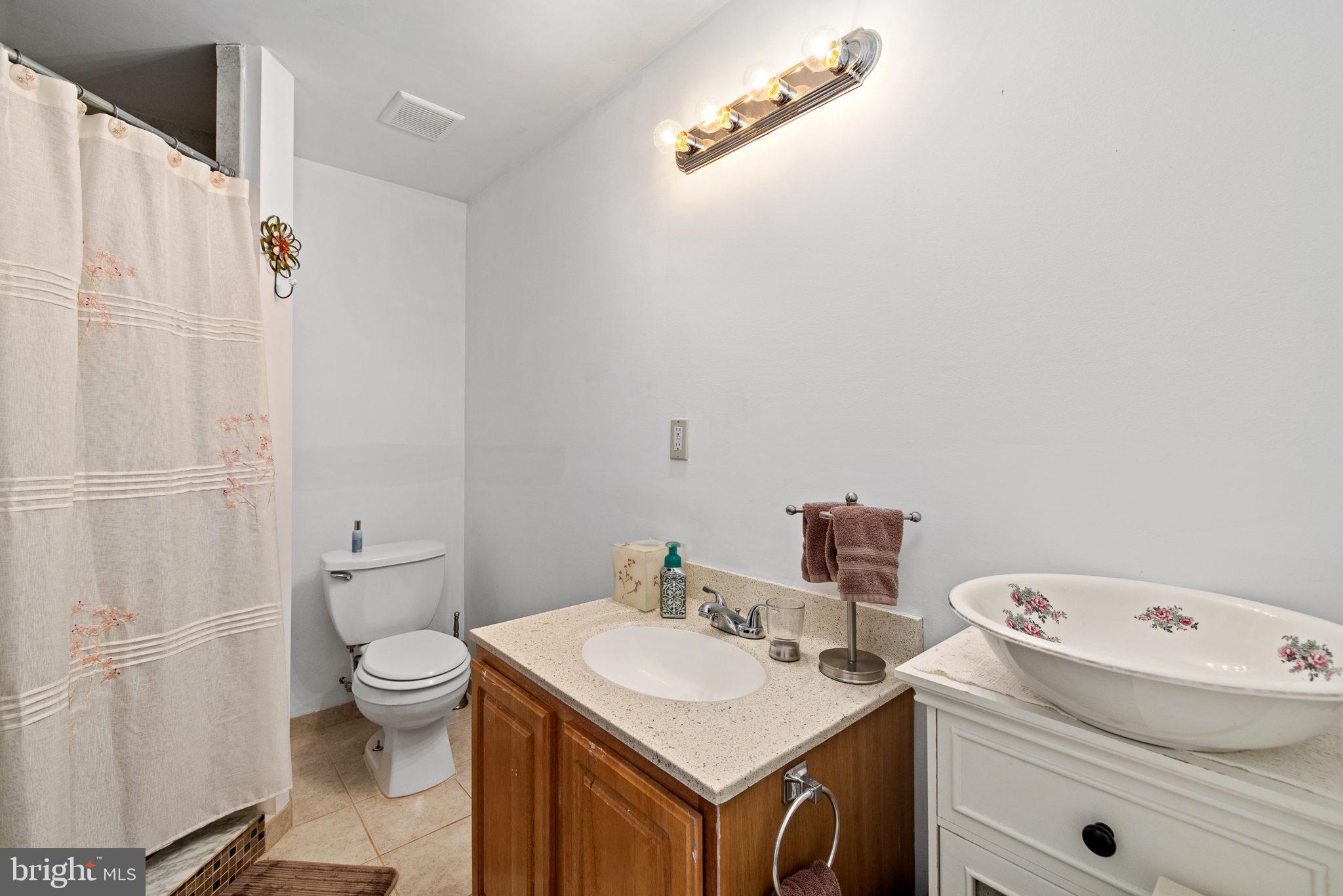 THACKERS TRACE - Residential