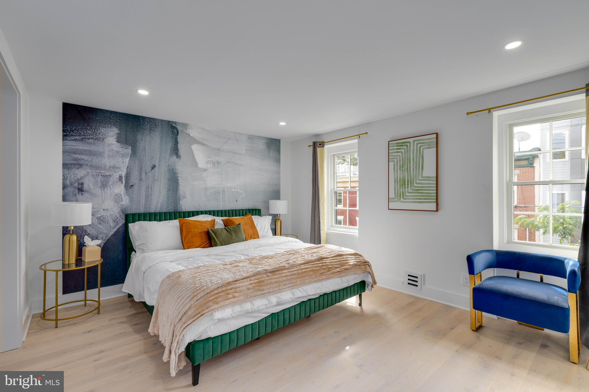 FAIRMOUNT - Residential