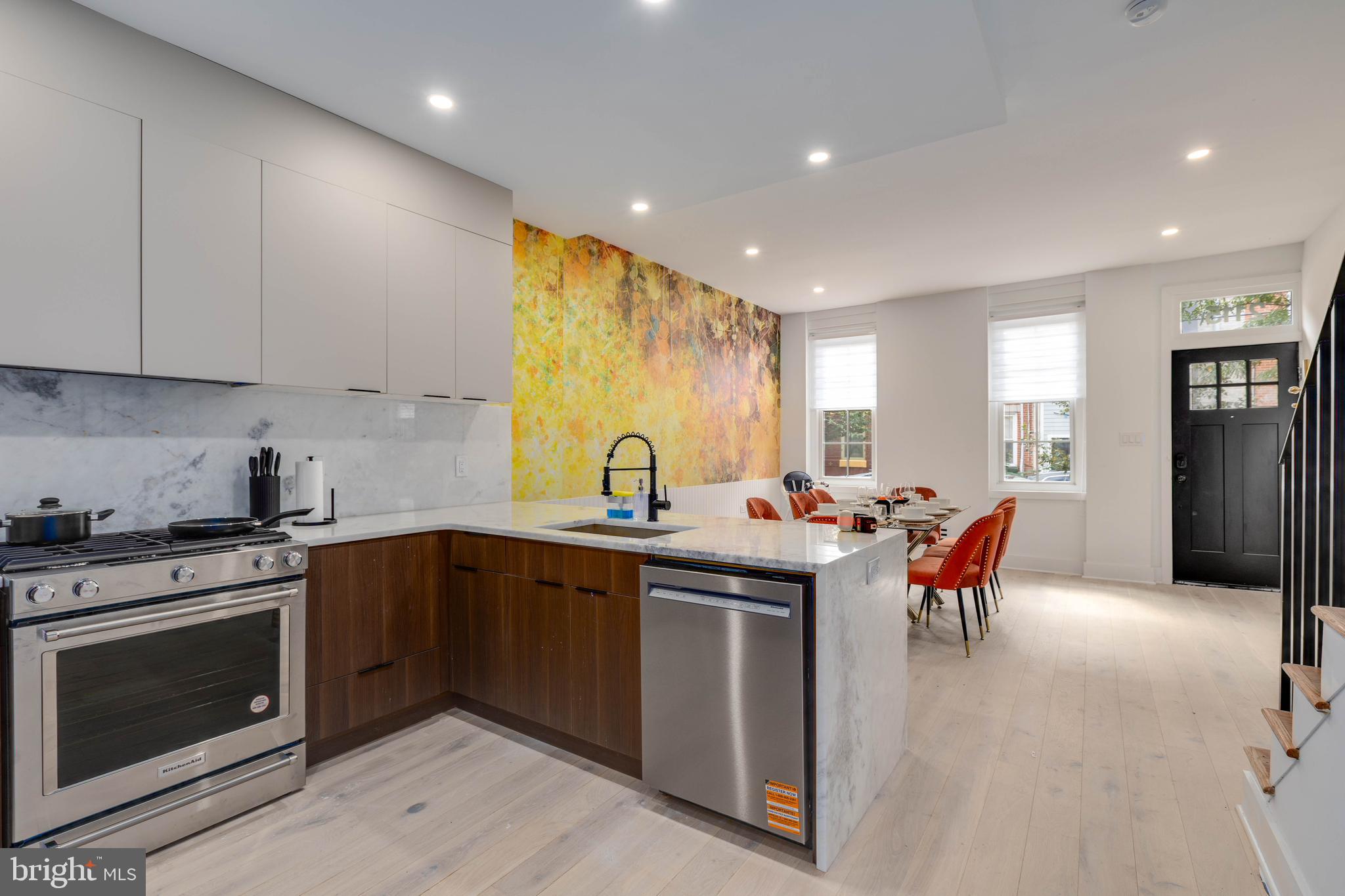 FAIRMOUNT - Residential