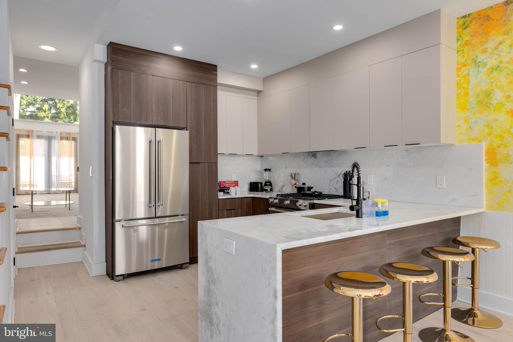 FAIRMOUNT - Residential