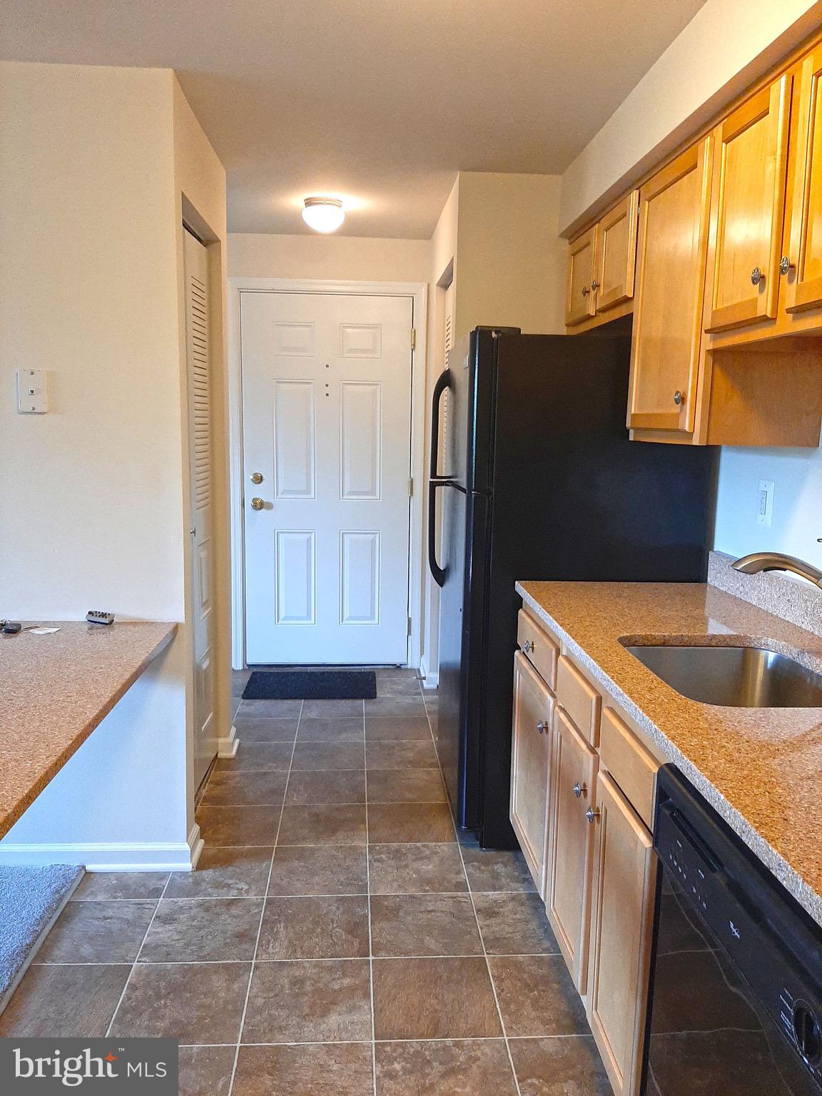 AMBERTOWNE - Residential