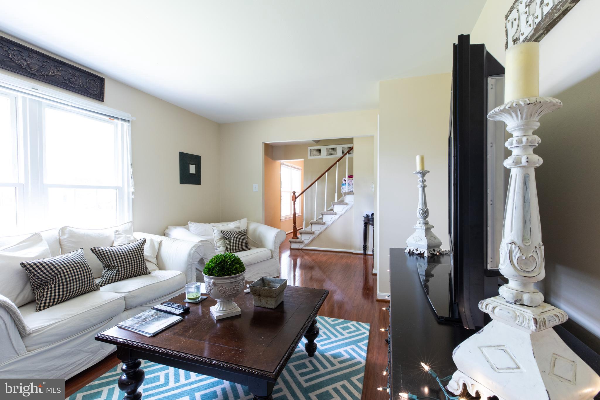 2527 LINDLEY TERRACE