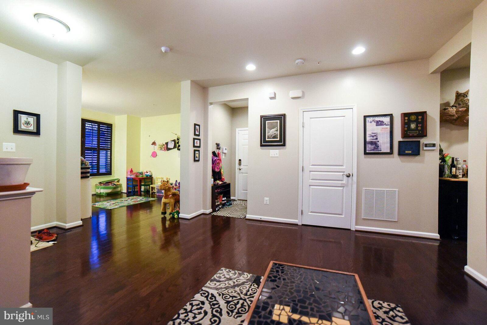 WOODLAND PARK - Residential