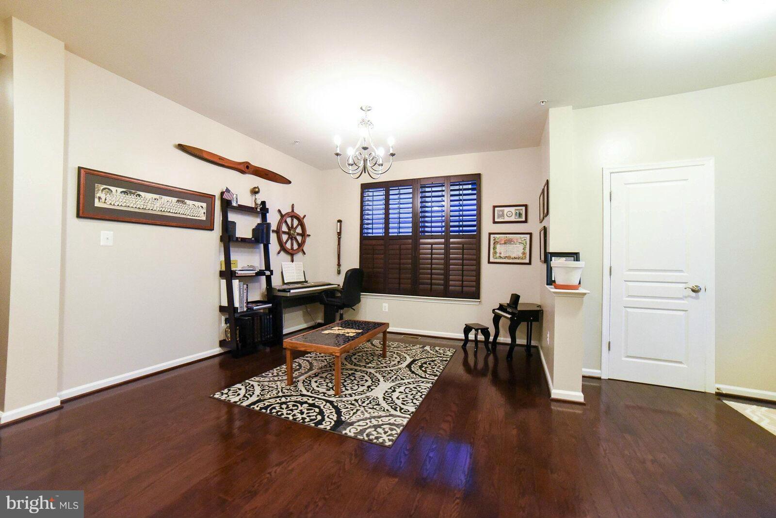 WOODLAND PARK - Residential