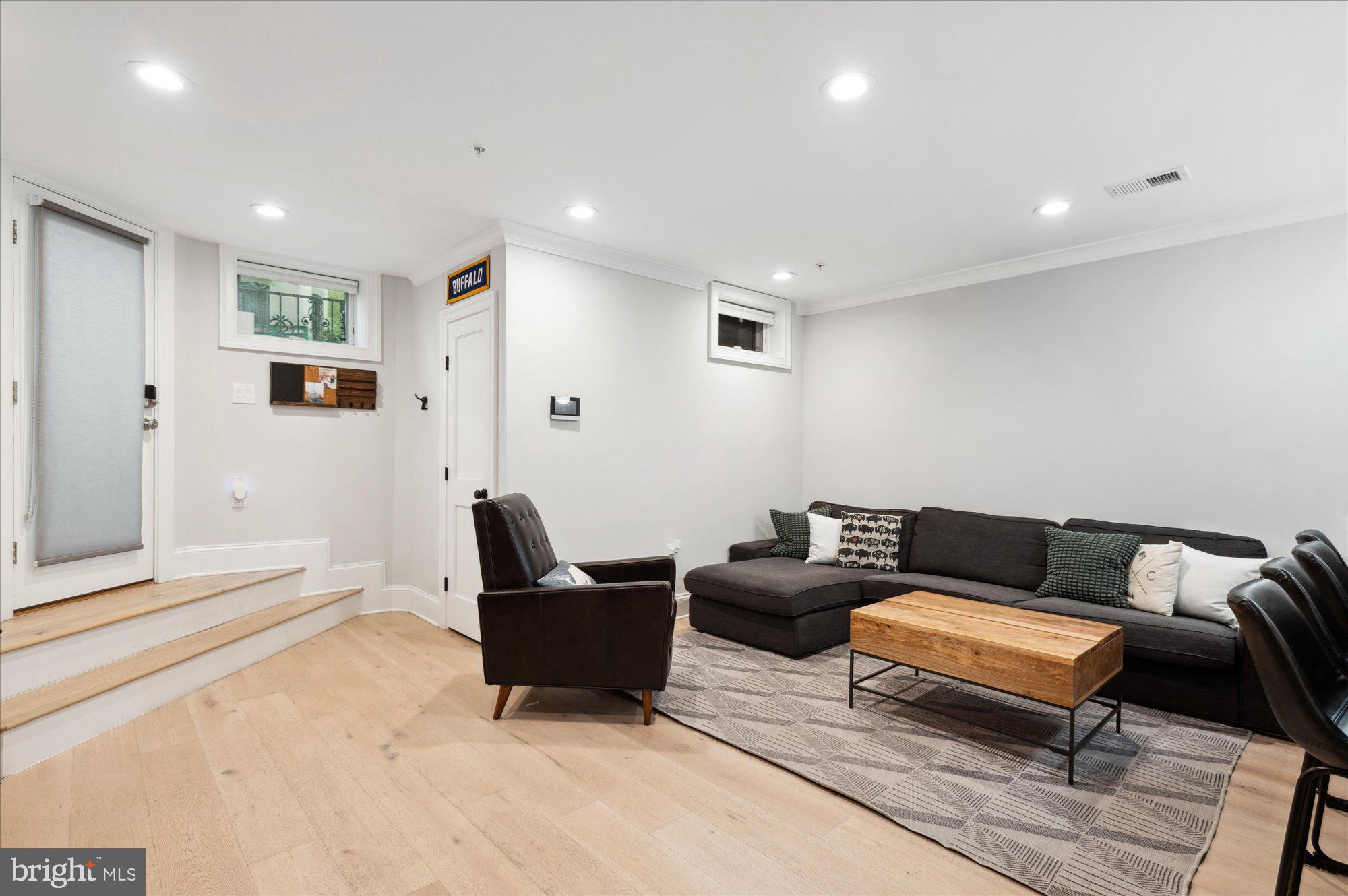 2150 FLORIDA AVE NW 1