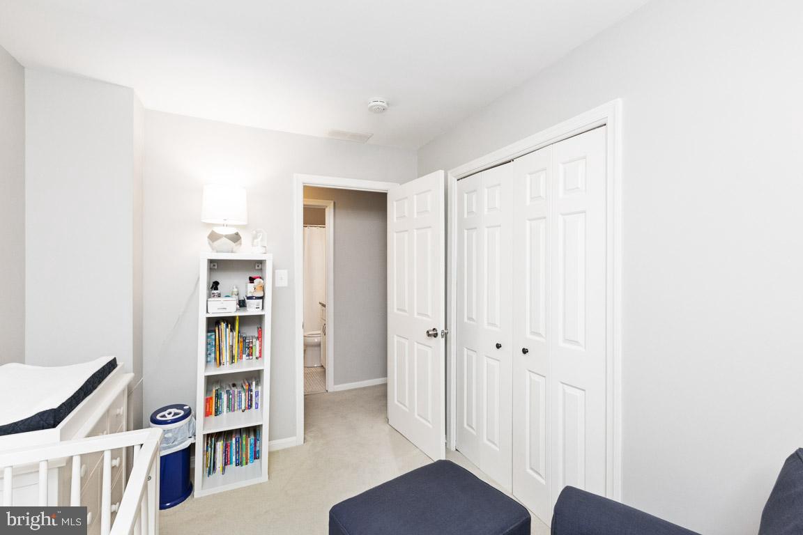 KENWOOD FOREST - Residential