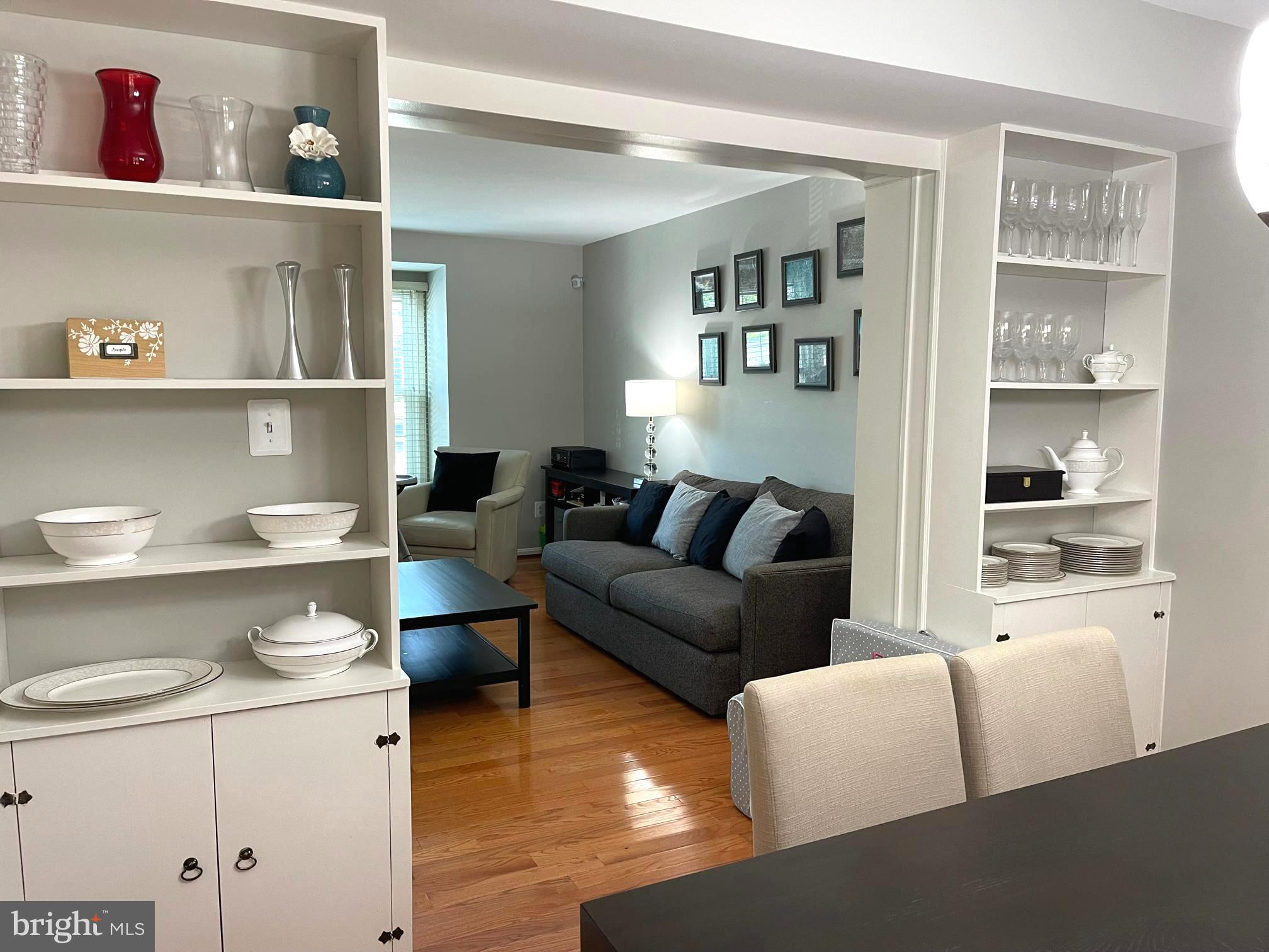 KENWOOD FOREST - Residential