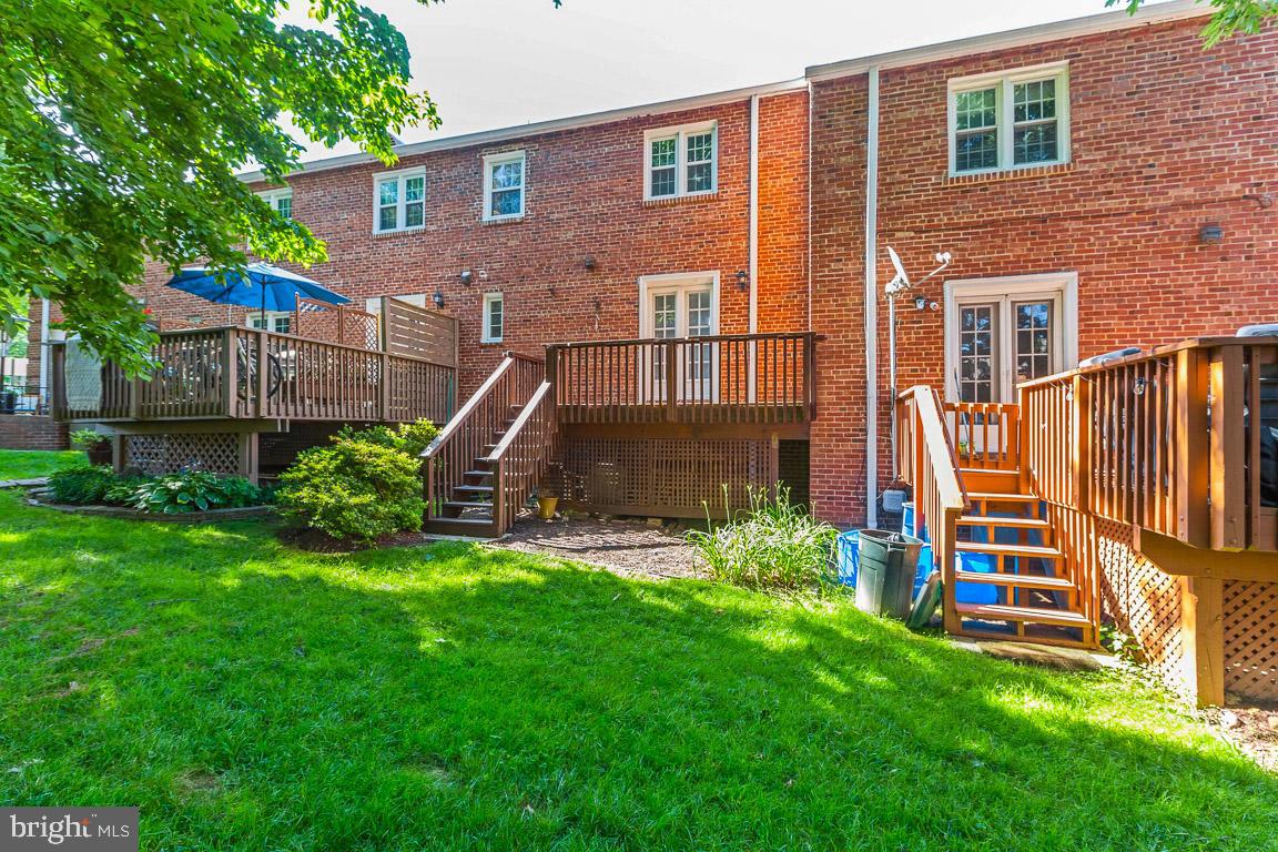 KENWOOD FOREST - Residential