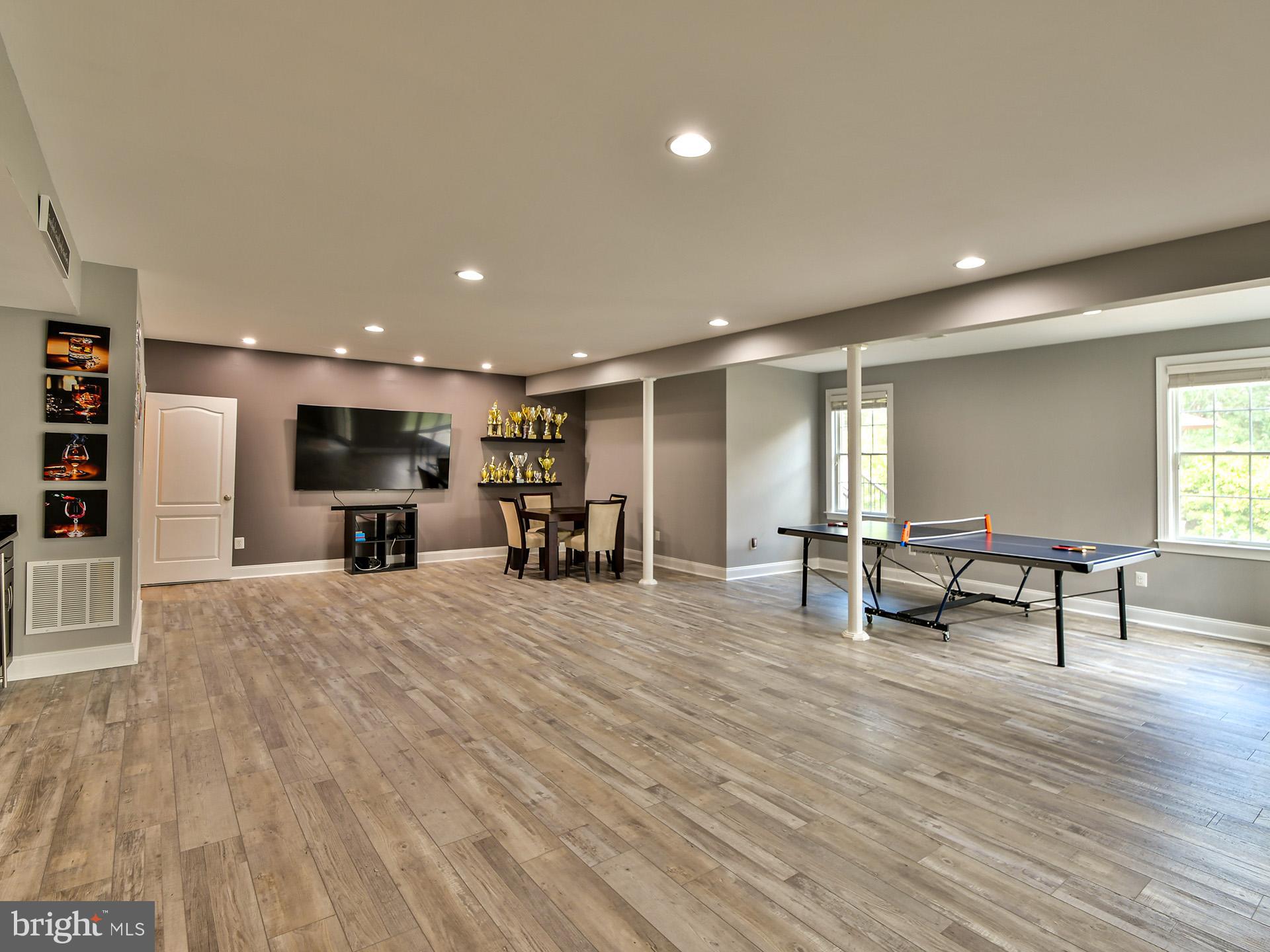 LOUDOUN VALLEY ESTATES 2 - Residential