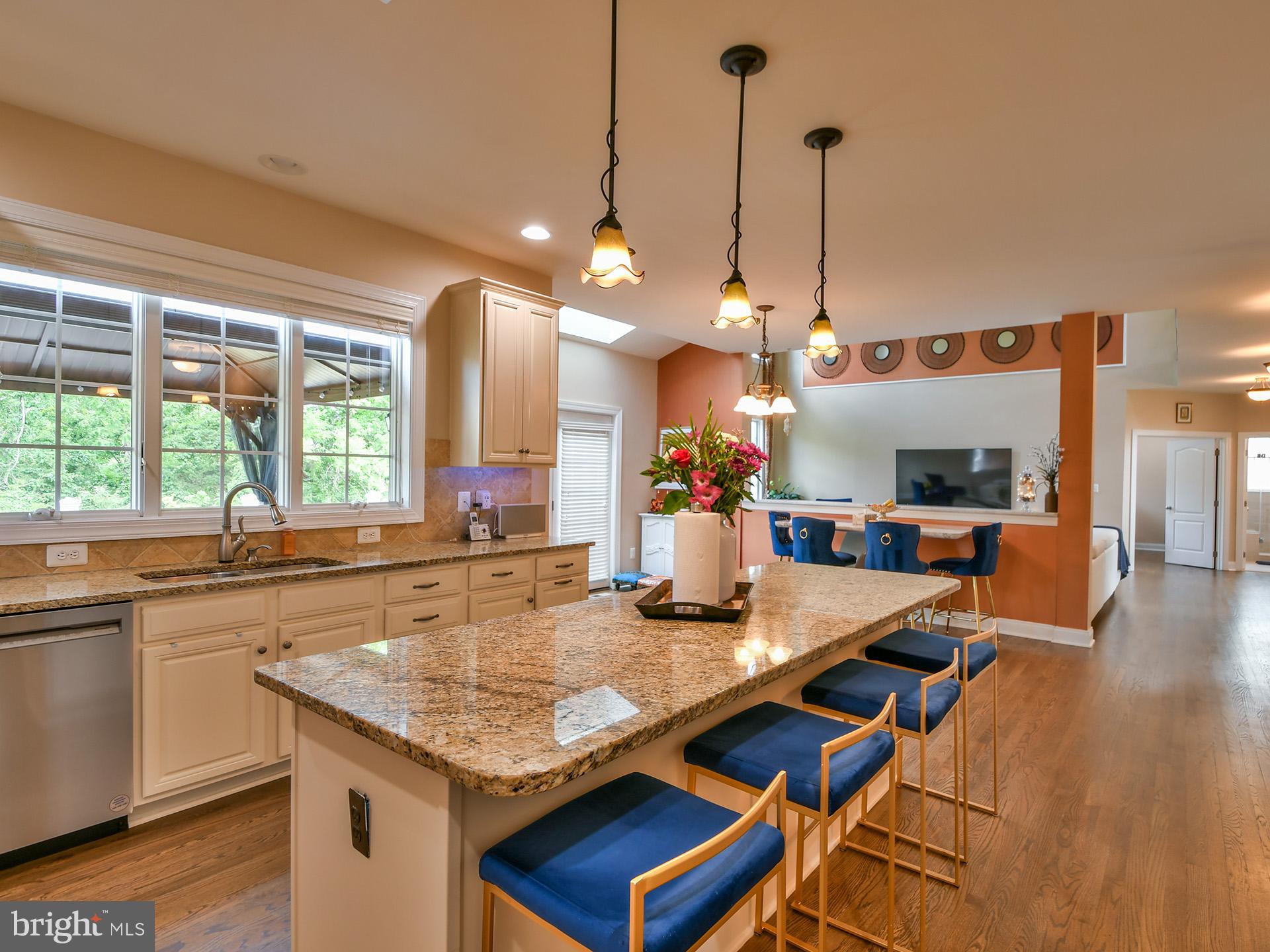 LOUDOUN VALLEY ESTATES 2 - Residential