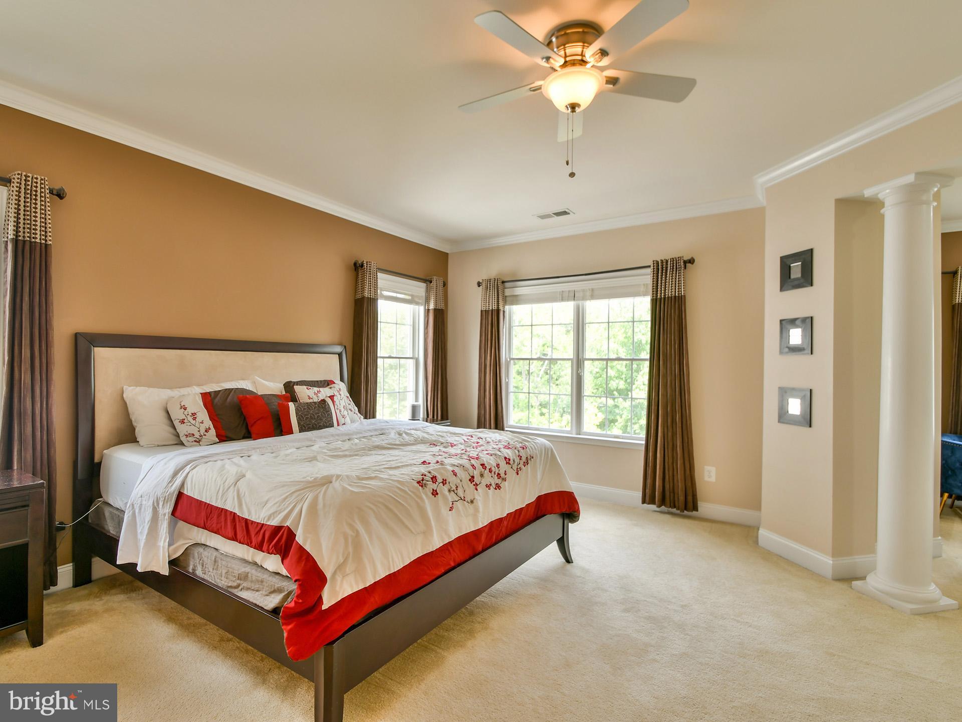 LOUDOUN VALLEY ESTATES 2 - Residential