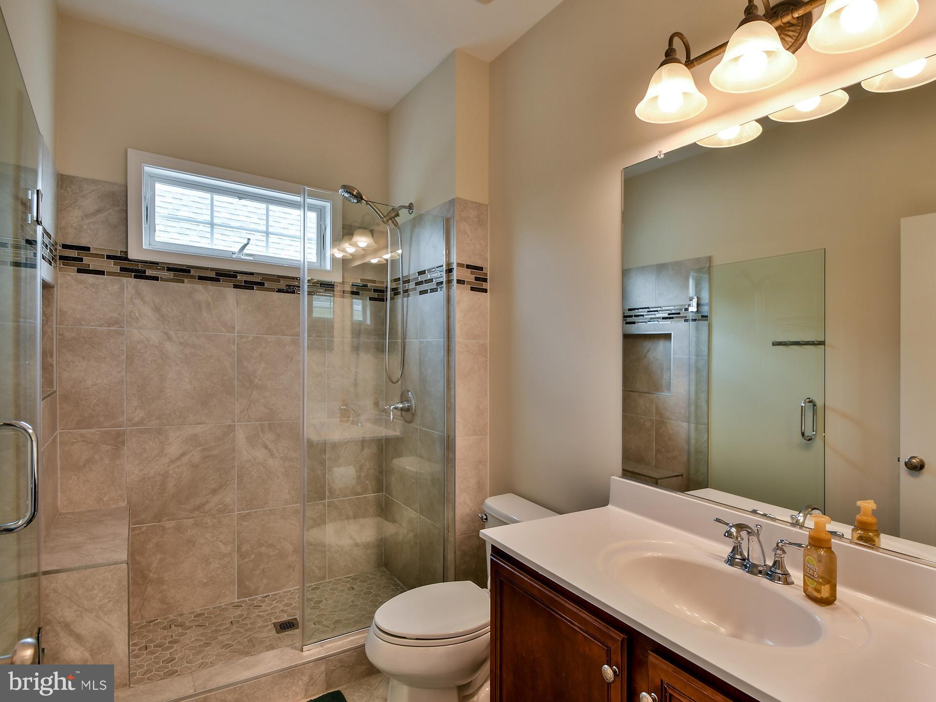 LOUDOUN VALLEY ESTATES 2 - Residential