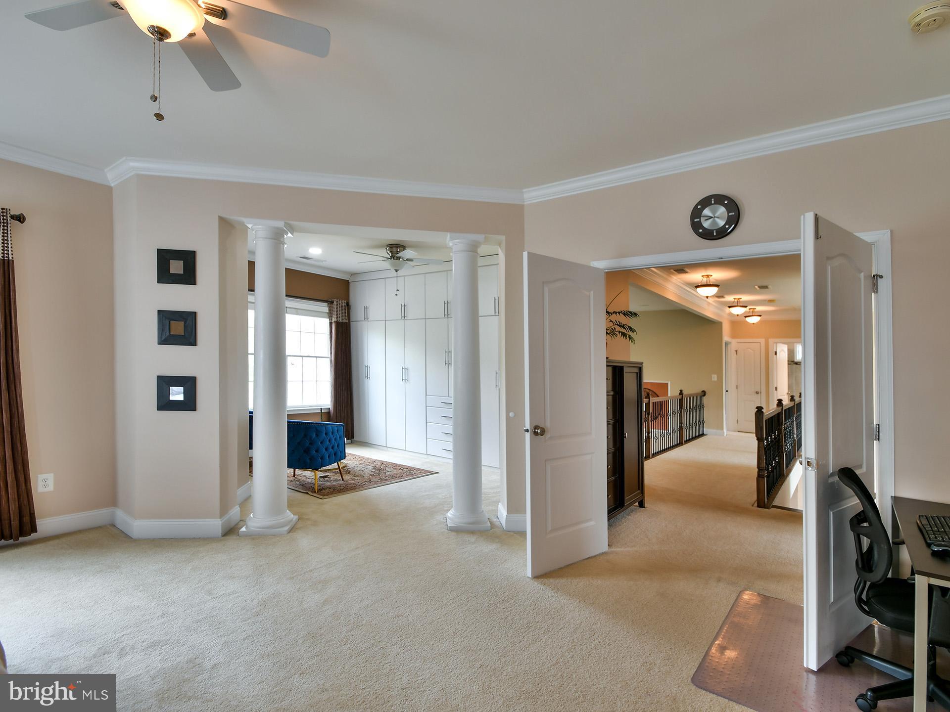 LOUDOUN VALLEY ESTATES 2 - Residential