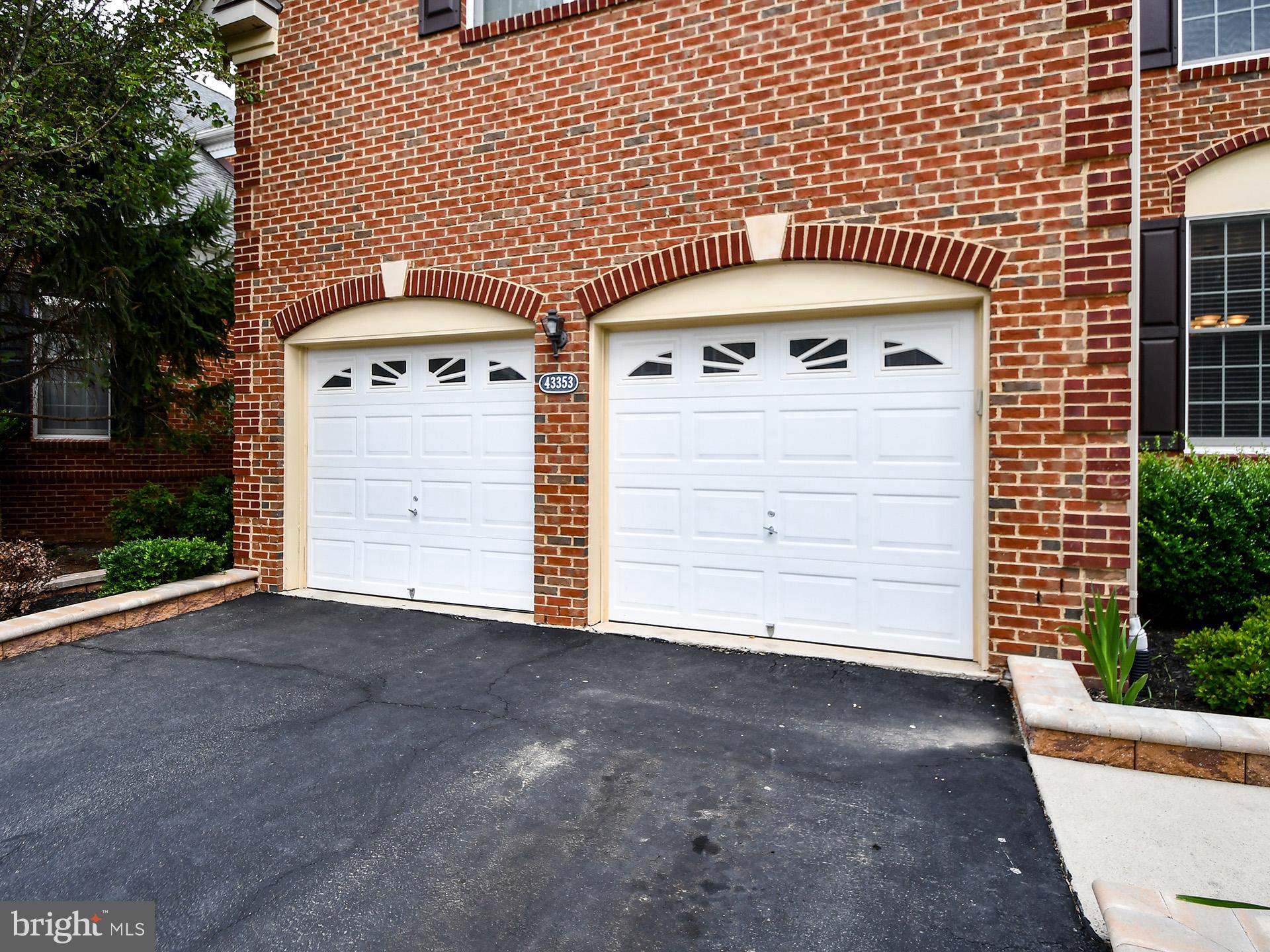 LOUDOUN VALLEY ESTATES 2 - Residential
