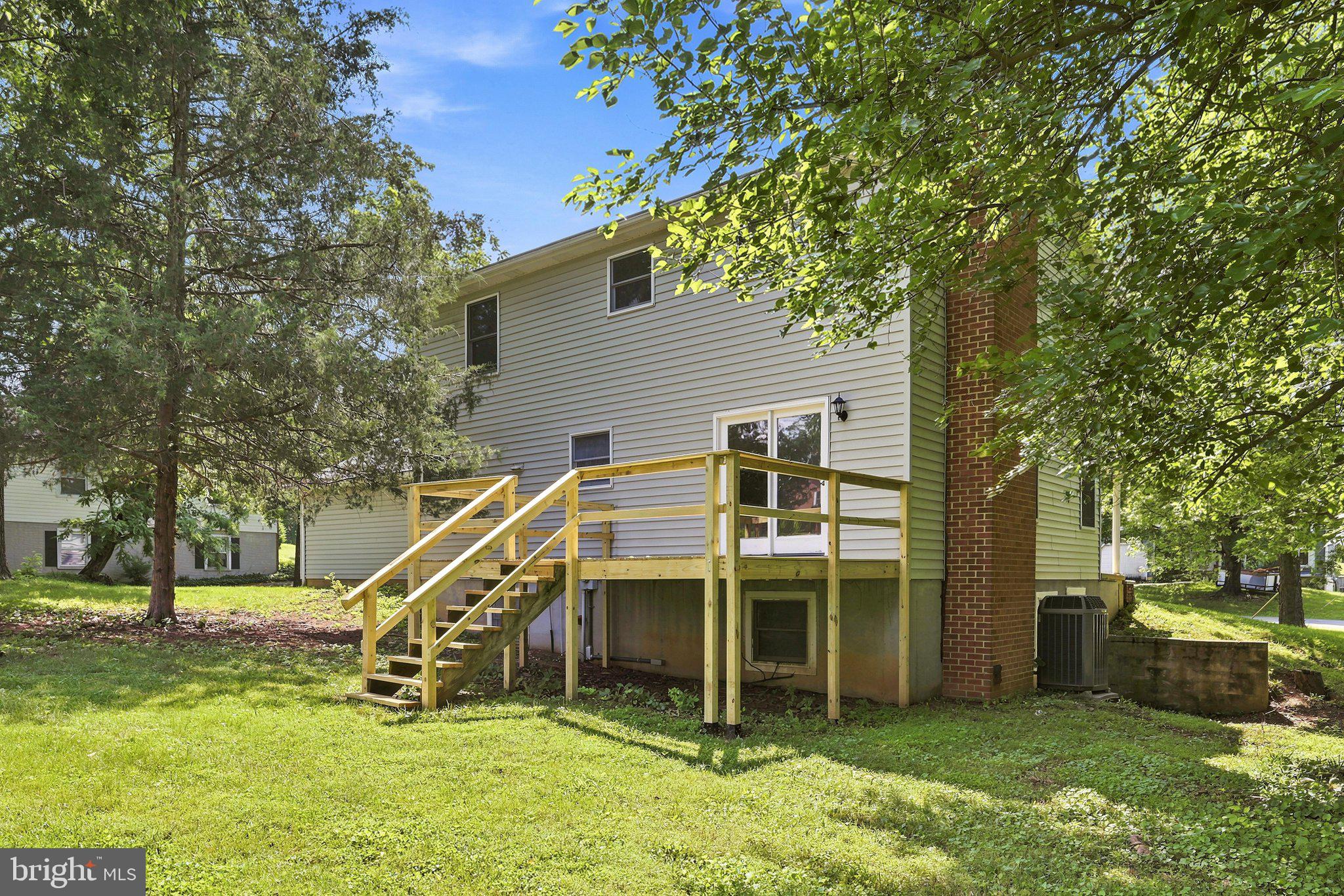 105 FENWAY DRIVE
