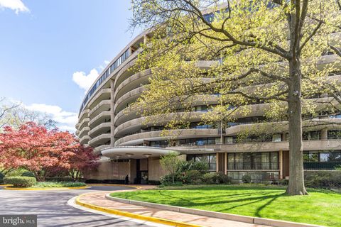 4200 MASSACHUSETTS AVENUE NW 106 WASHINGTON DC 20016