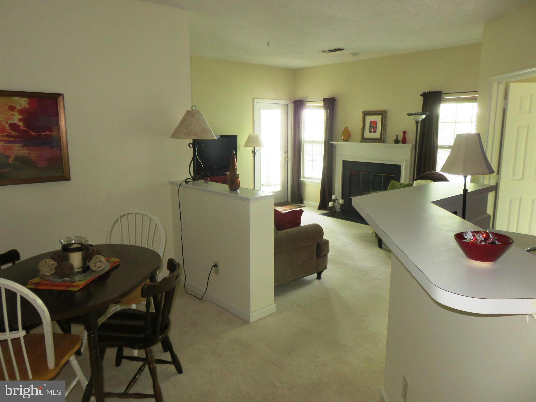 EDGEWATER AT TOWN CENTER - Residential