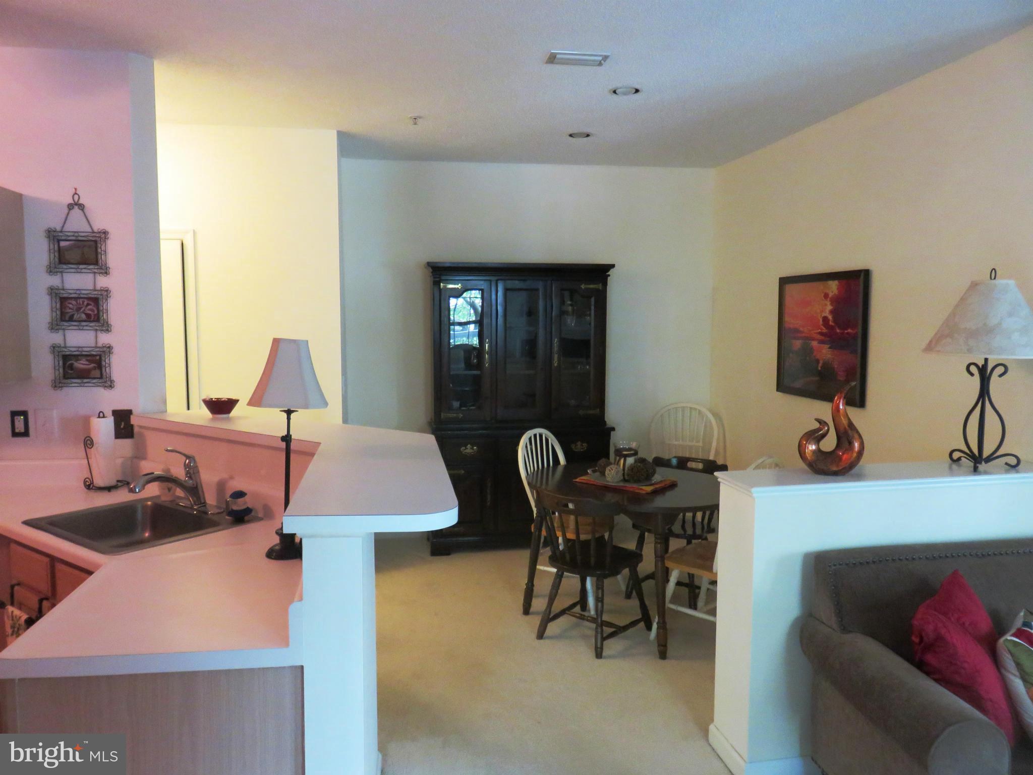 EDGEWATER AT TOWN CENTER - Residential