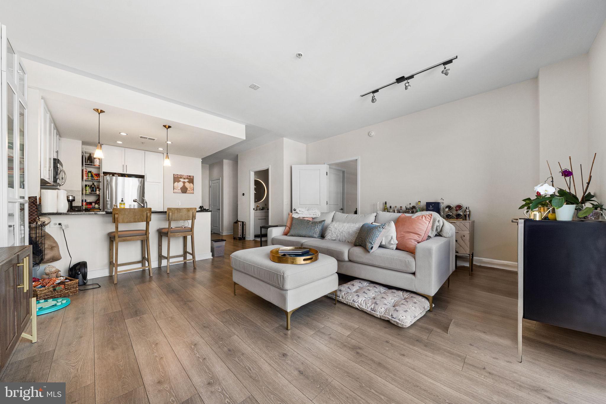 HAWTHORN - Residential