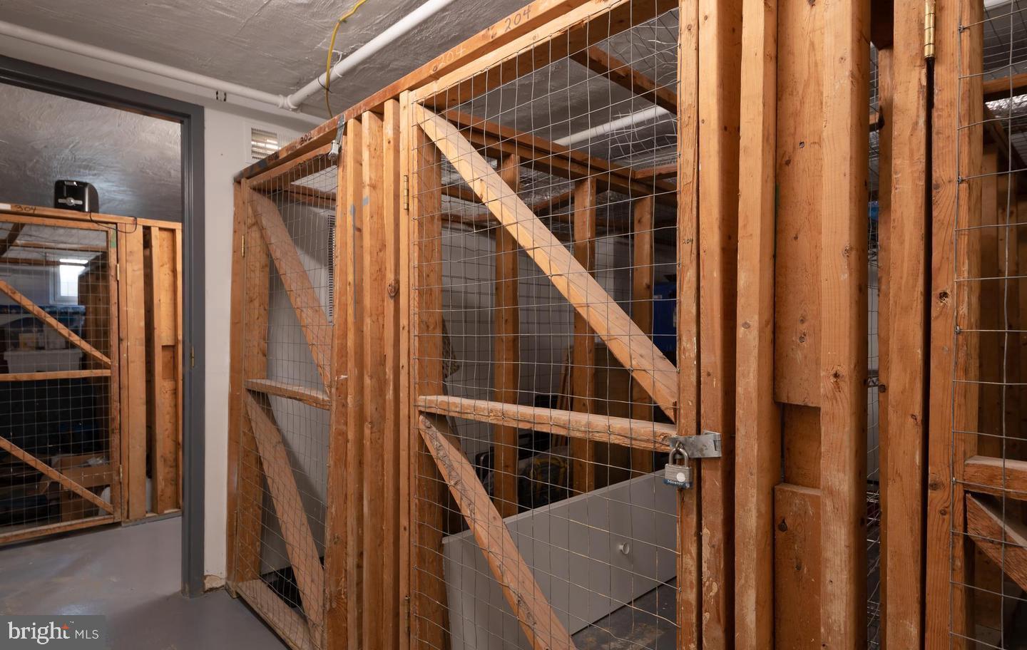 PARK GLEN - Residential Lease