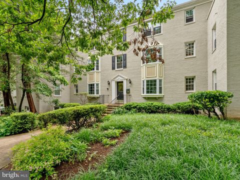 708 S ARLINGTON MILL DRIVE 104 ARLINGTON VA 22204