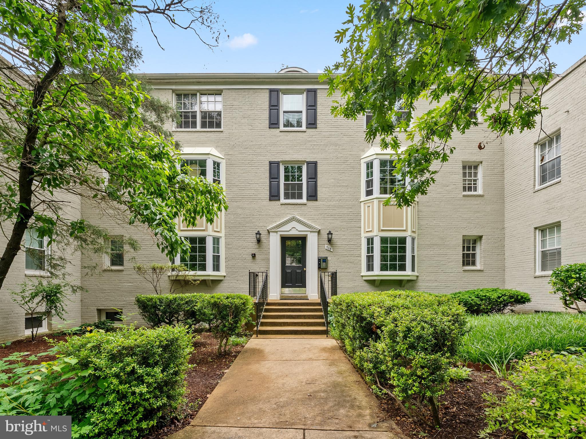 PARK GLEN - Residential Lease