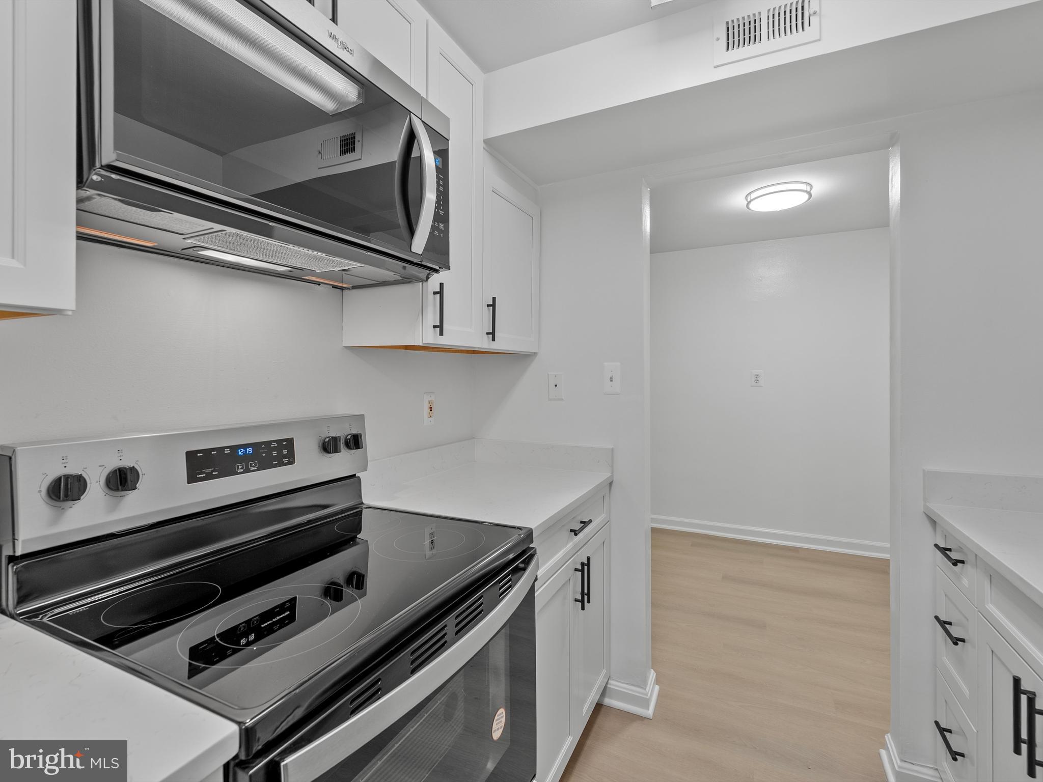 PARK GLEN - Residential Lease