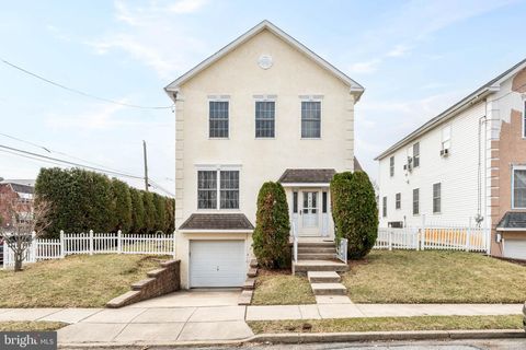 2136 MURRAY STREET PHILADELPHIA PA 19115