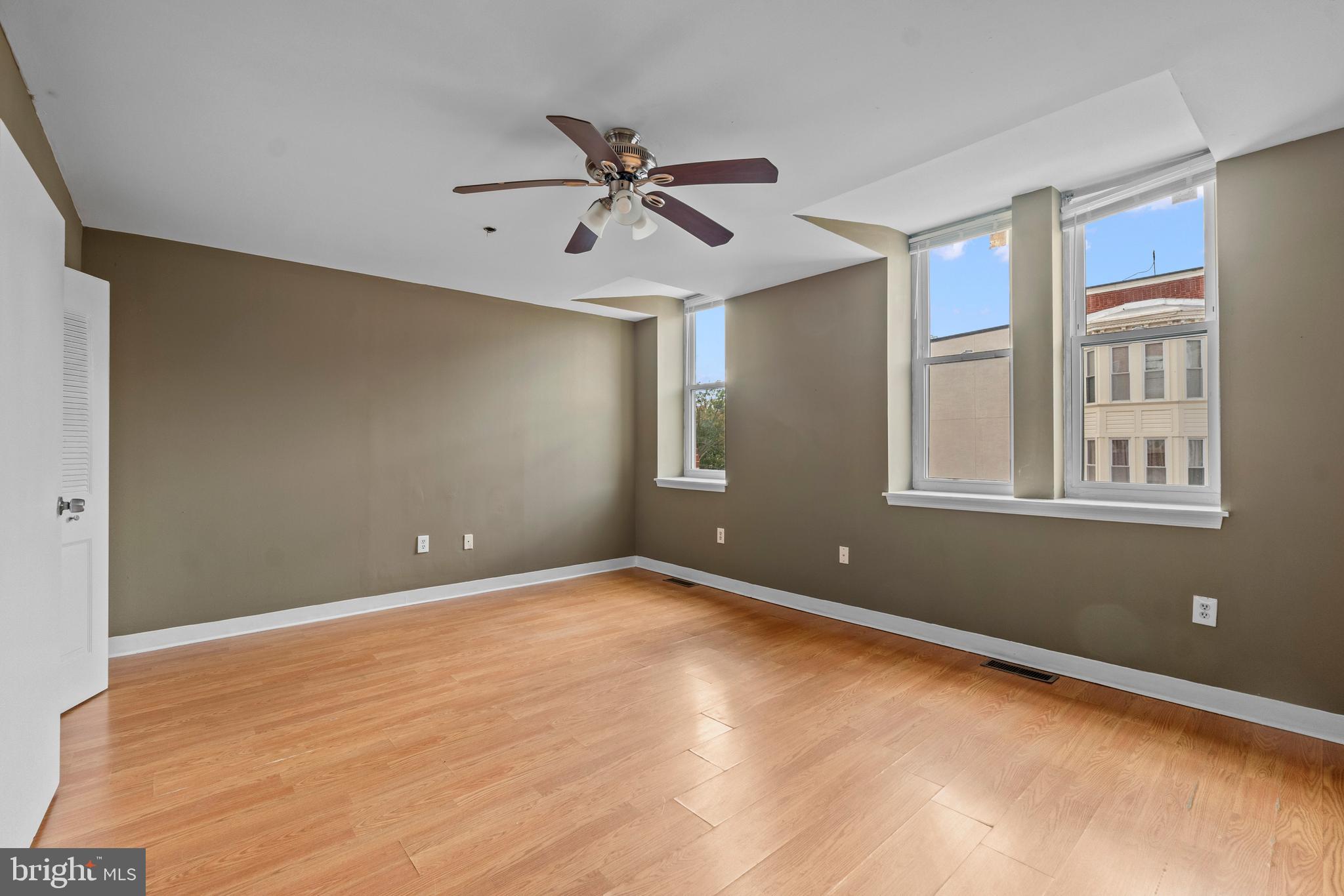 STATION NORTH ARTS DISTRICT - Residential Income