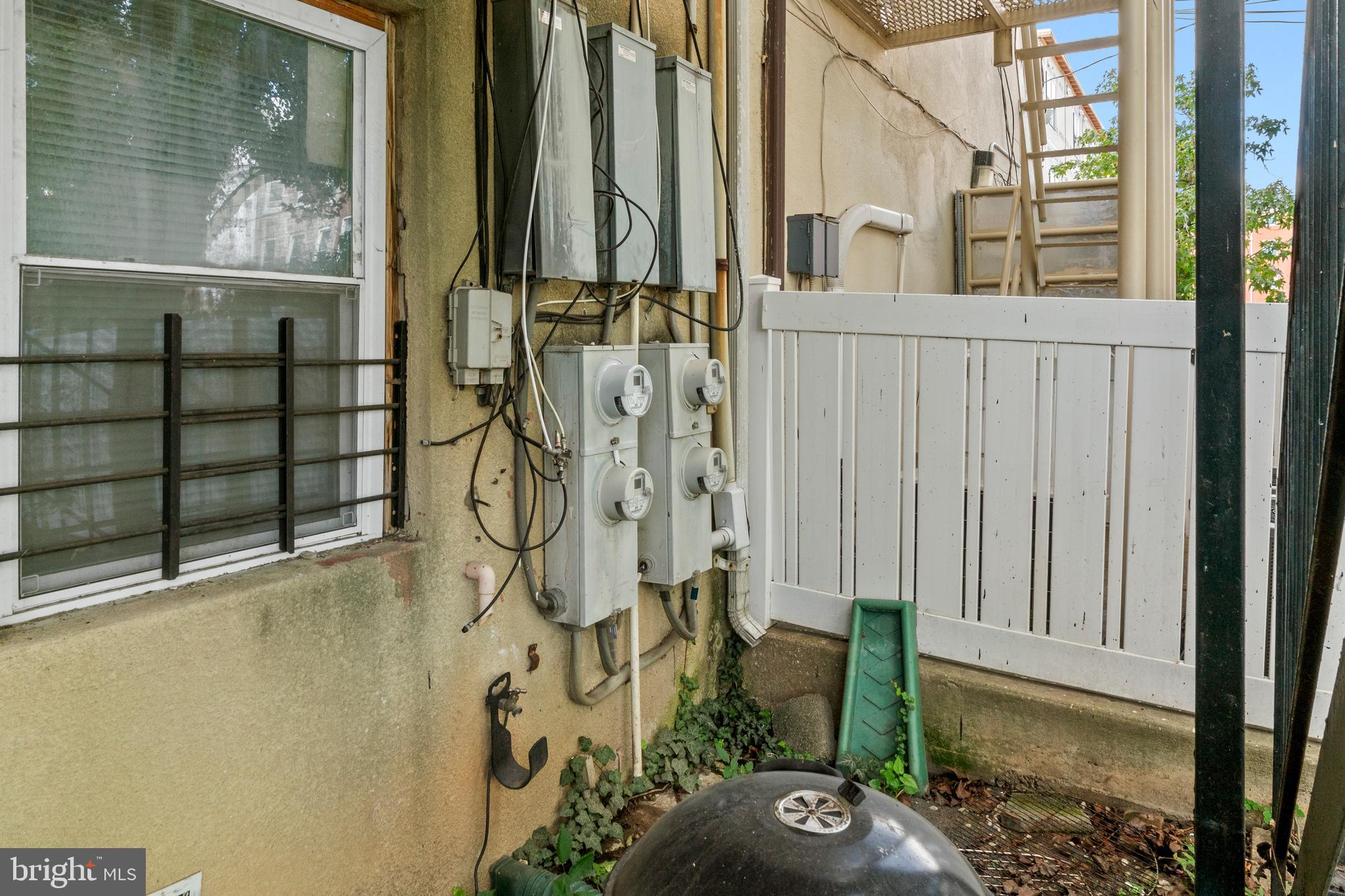 STATION NORTH ARTS DISTRICT - Residential Income