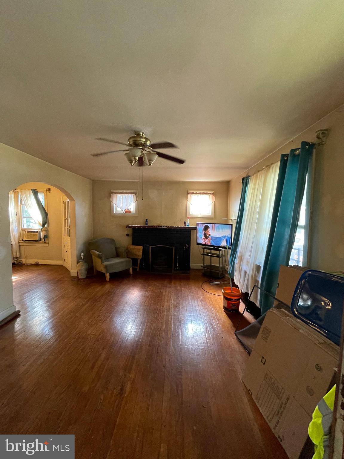 HOWARD PARK - Residential