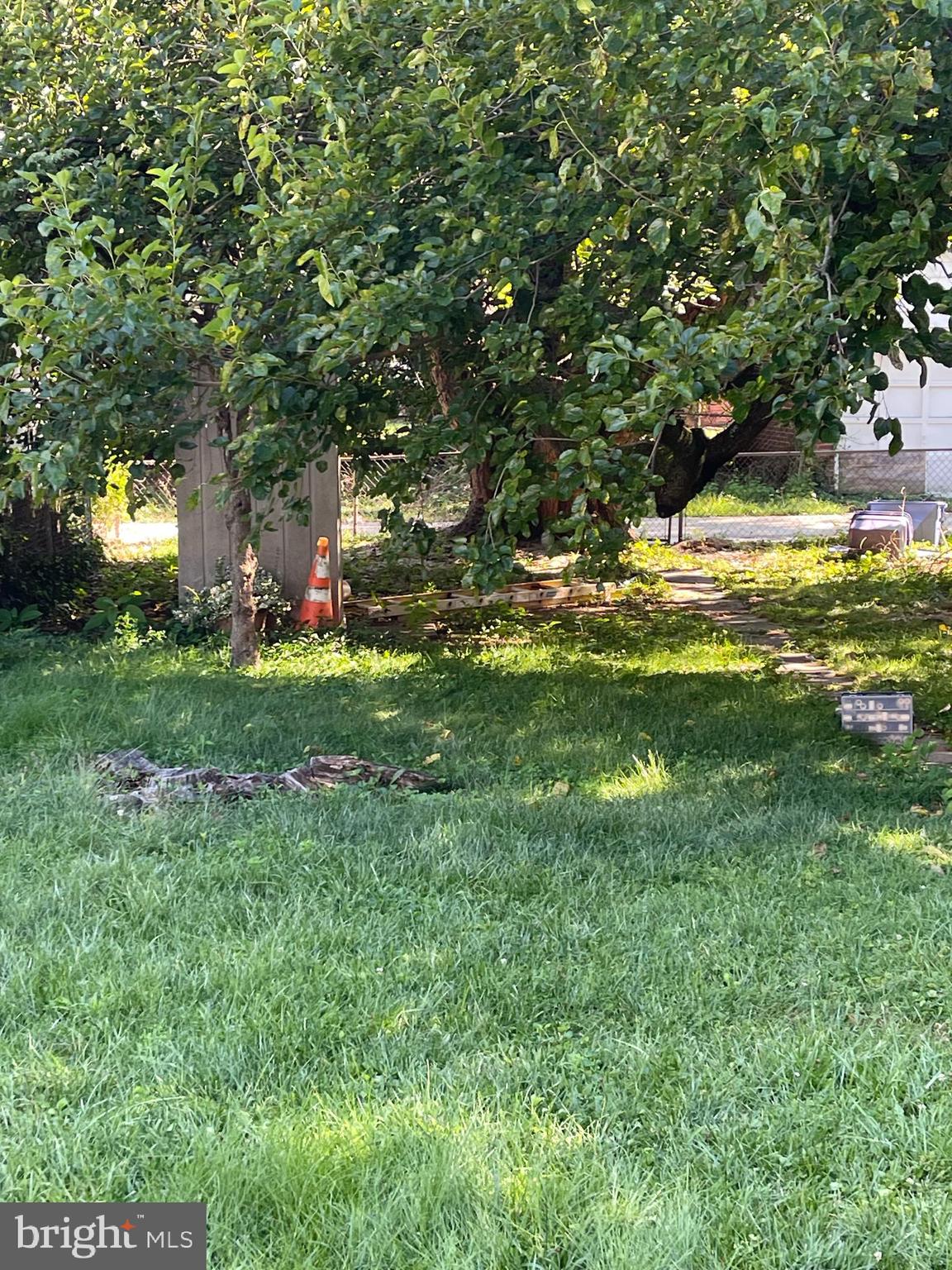 HOWARD PARK - Residential