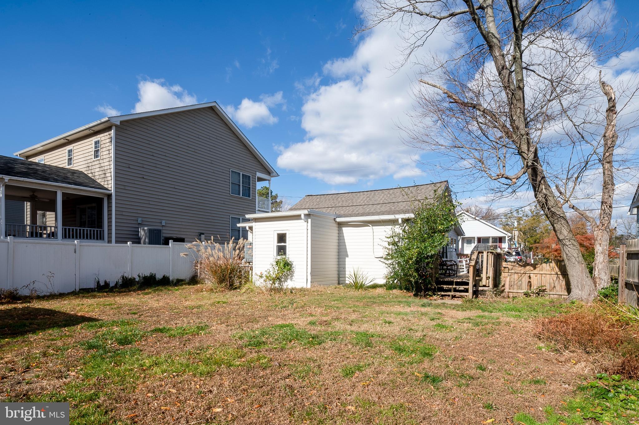 CEDARHURST ON THE BAY - Residential