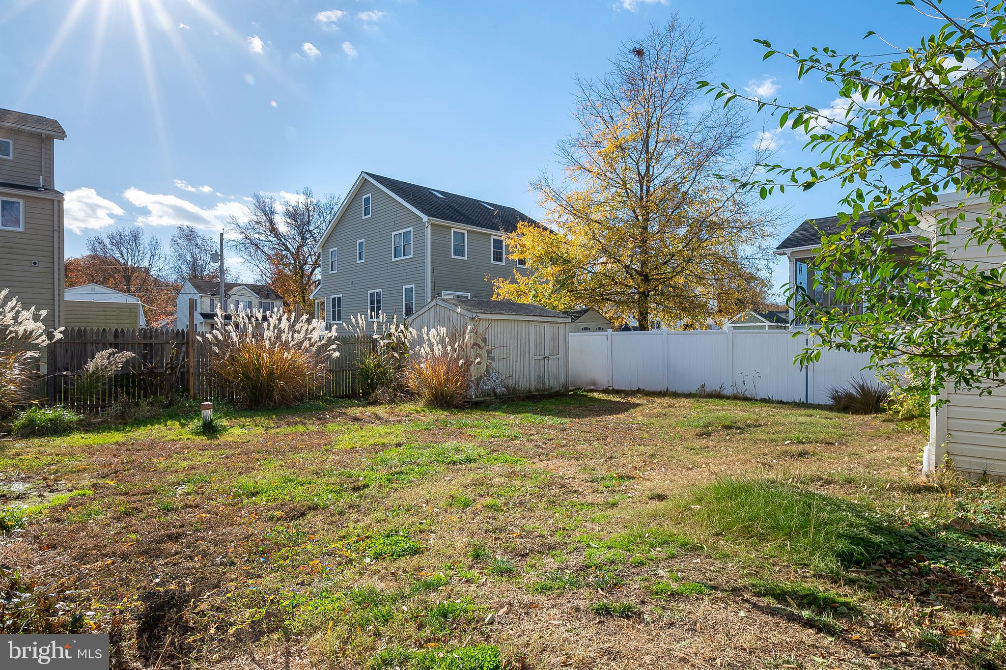 CEDARHURST ON THE BAY - Residential