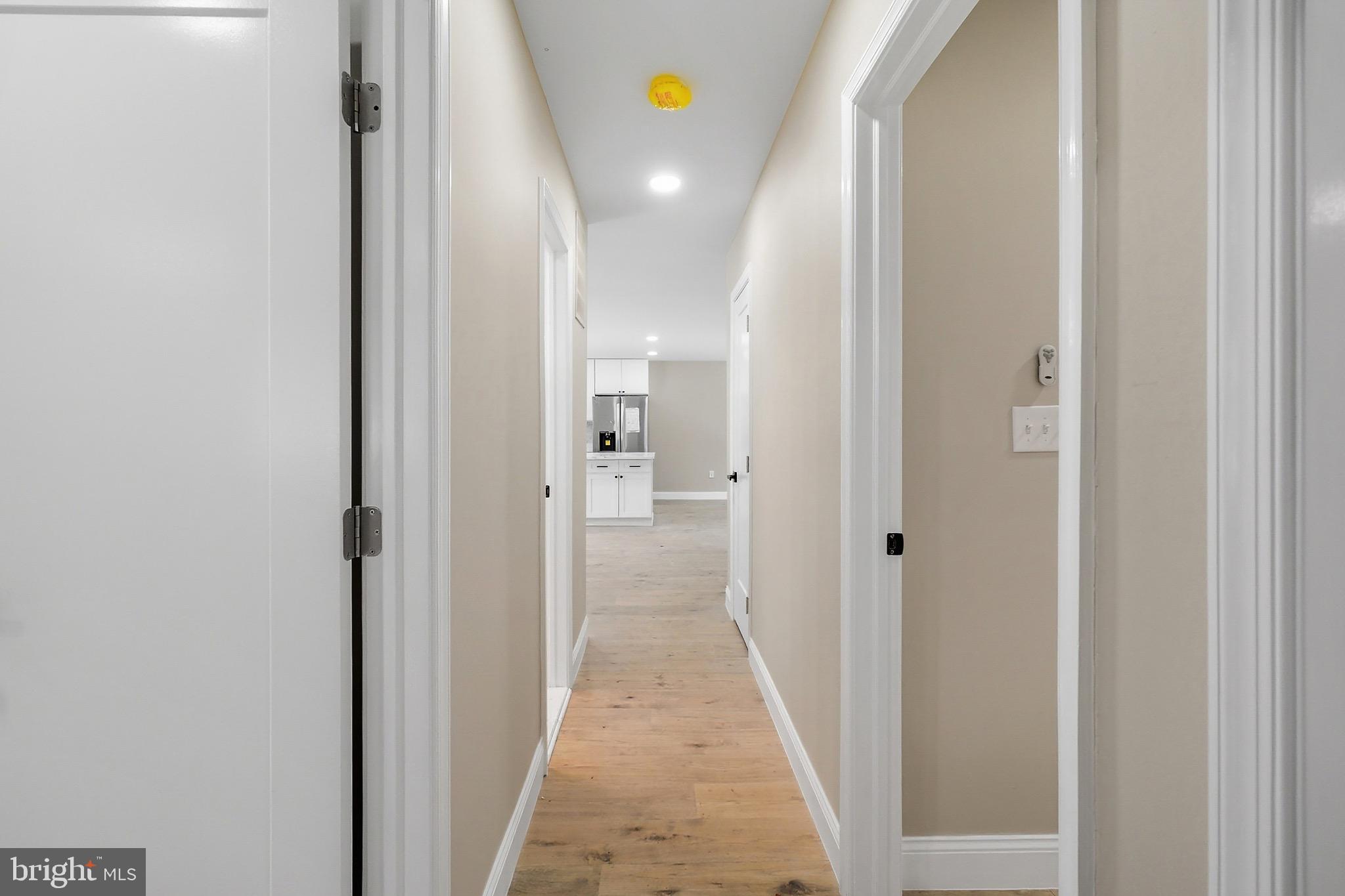 DIAMOND COURTS - Residential