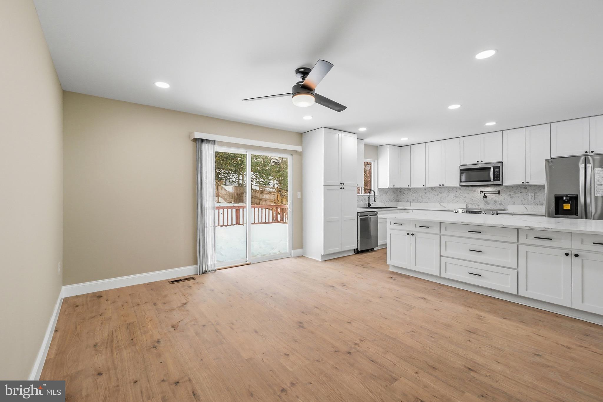 DIAMOND COURTS - Residential